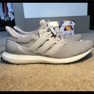 Adidas Ultra boost Size 11 Grey